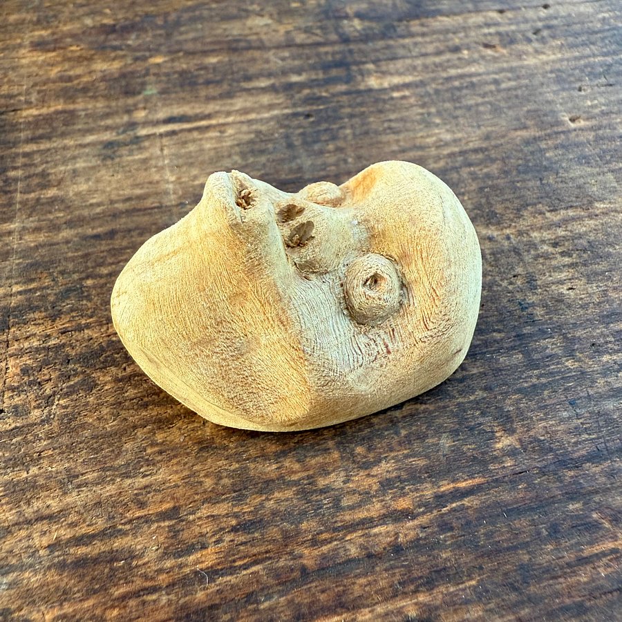 🎎 Vintage Japanese Hyottoko & Okame Carved Seed Faces – Japan Antique Roadshow product image (4)