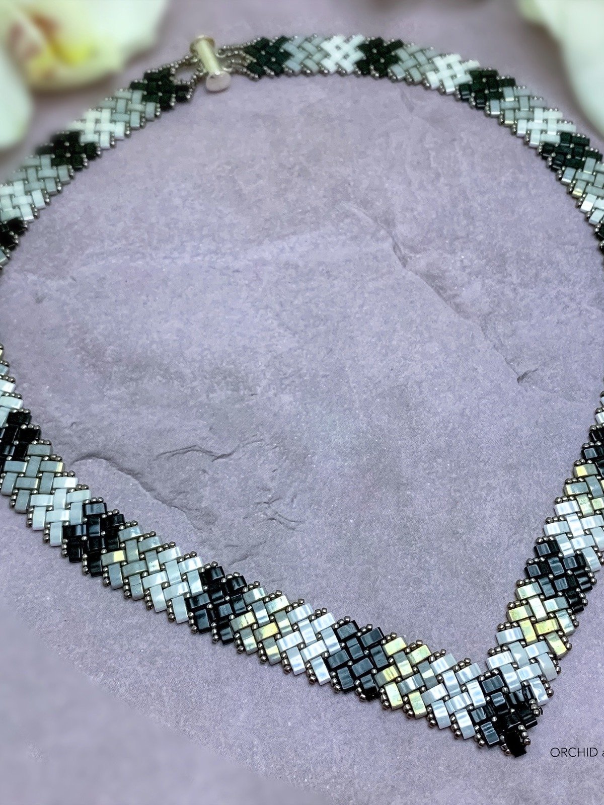 Beading Pattern – Half Tila Herringbone V Necklace product image (3)