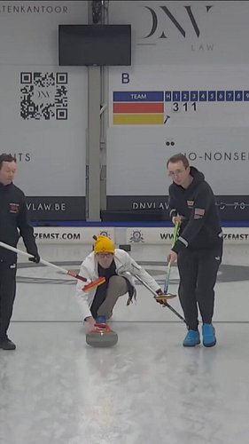 Rick Chartrand 🇱🇺 : Top to bottom. Two gone.

#curling #sports #HighlightReel