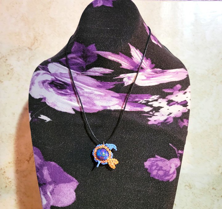 Orange and blue fish product image (1)