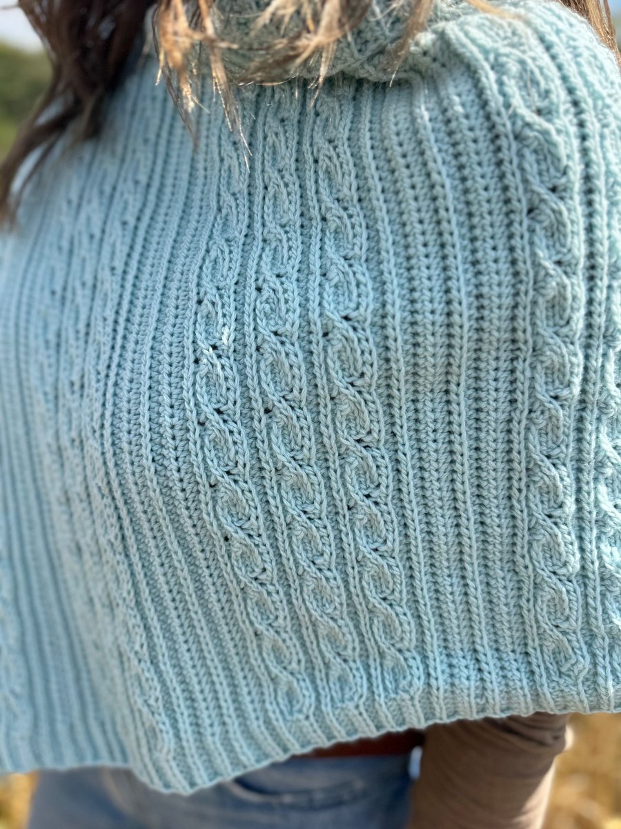 Lightweight Poncho Crochet Pattern PDF - Deidra Poncho product image (7)