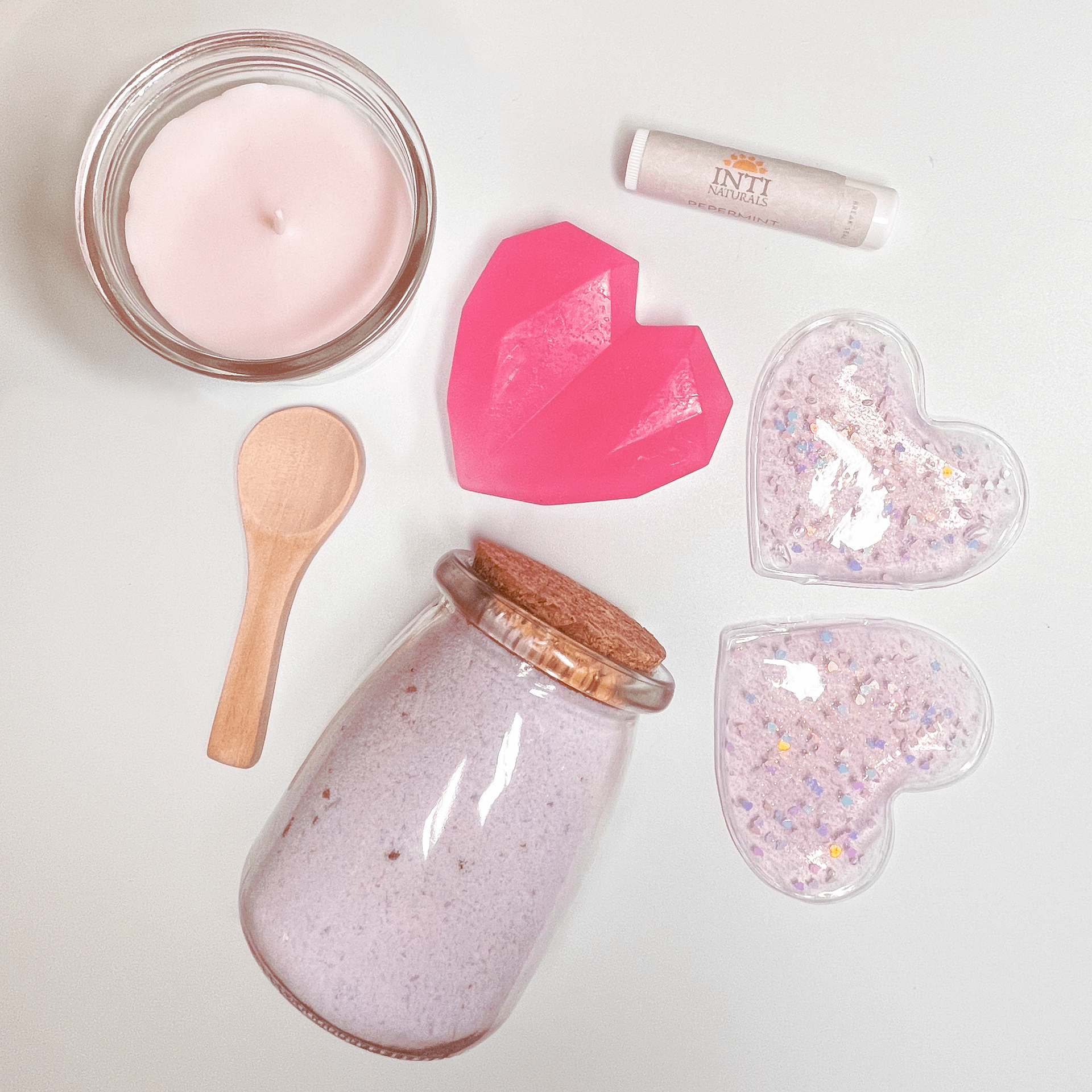 Heart Shaped Spa Kit product image (1)