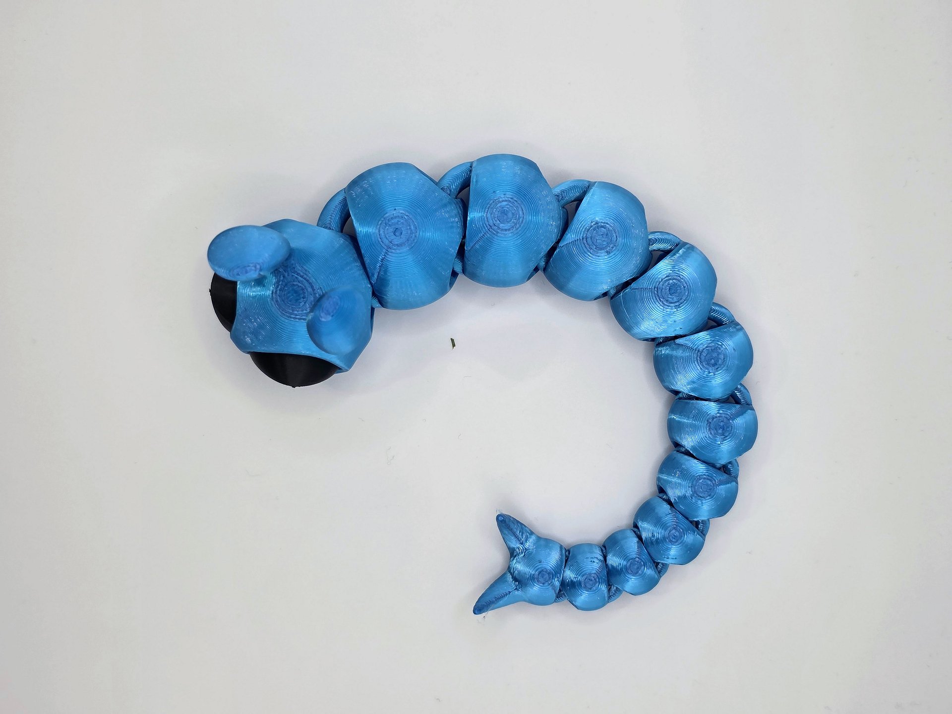 🛸 Articulated Alien Slug 3D Printed Toy product image (3)