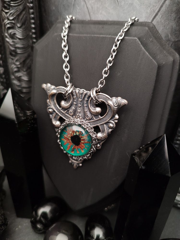 Eye Painted Amulet - Verdant product image (2)