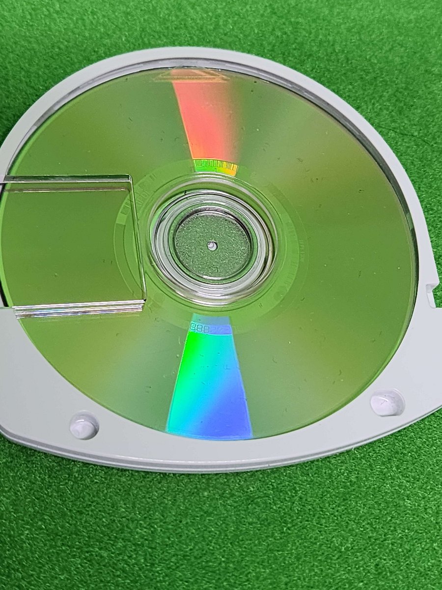 PSP - NBA 2K11 - Game Only product image (2)