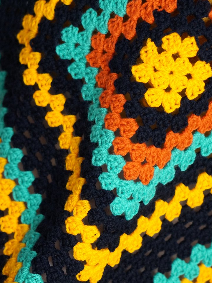 Granny square blanket pdf pattern product image (1)