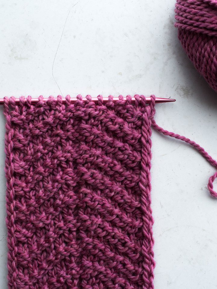 Spring Headband Knitting Pattern - Acknowledgement product image (1)