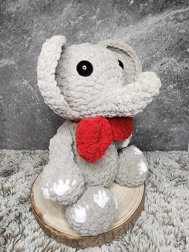 Sitting Elephant product image (2)