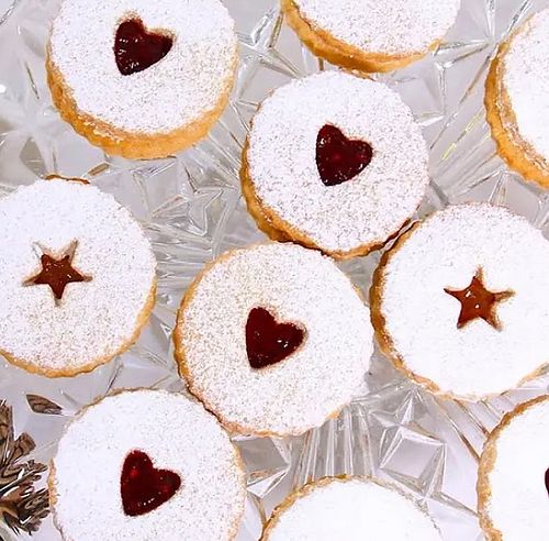 Behind door number 2 is Linzer Cookies!! They look so festive on any Christmas cookie platter, and they are delicious to boot...