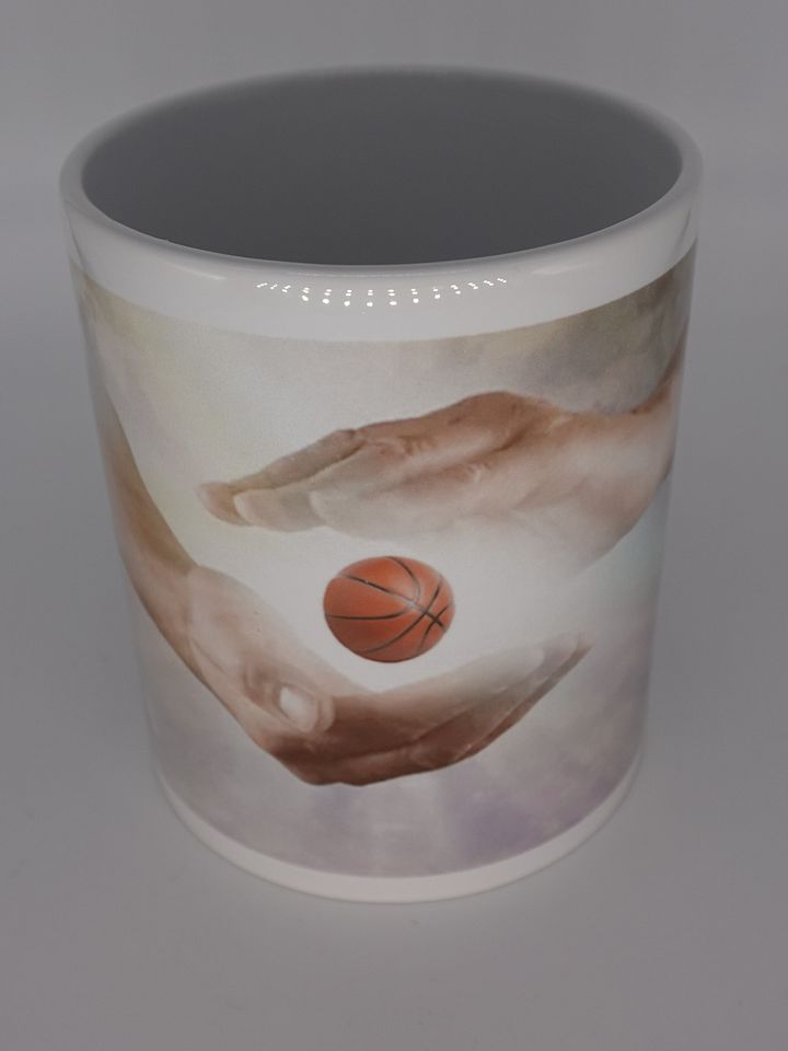 Holy Basketball Tasse product image (1)