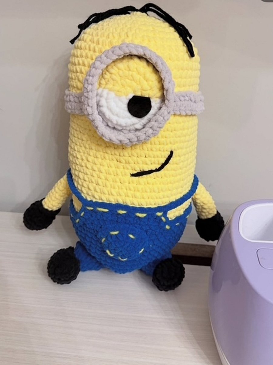 Kevin Jumbo Plushie product image (1)