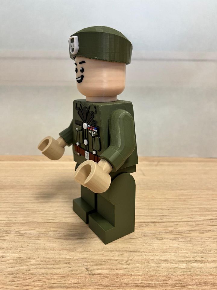 Army Soldier - Dress Uniform product image (2)