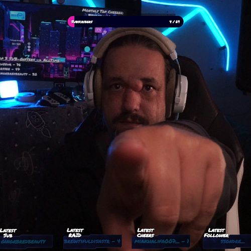 Starting up the stream - get in here! 
twitch.tv/danvibes - playing some #citiesskylines2 

#twitch #twitchstreamer #supports...