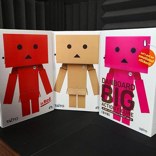 New Video! Found these adorably HUGE Danbo figures, a Japanese mascot you’ve surely seen everywhere. New Video on my YouTube!...