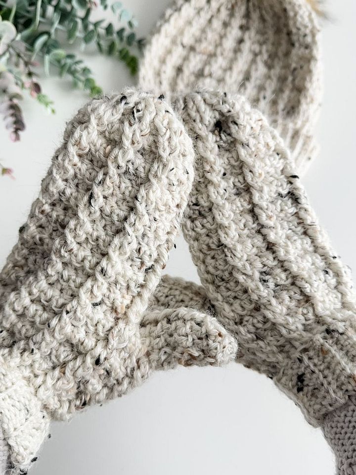 Winter Wonder Cable Mittens Crochet Pattern product image (1)