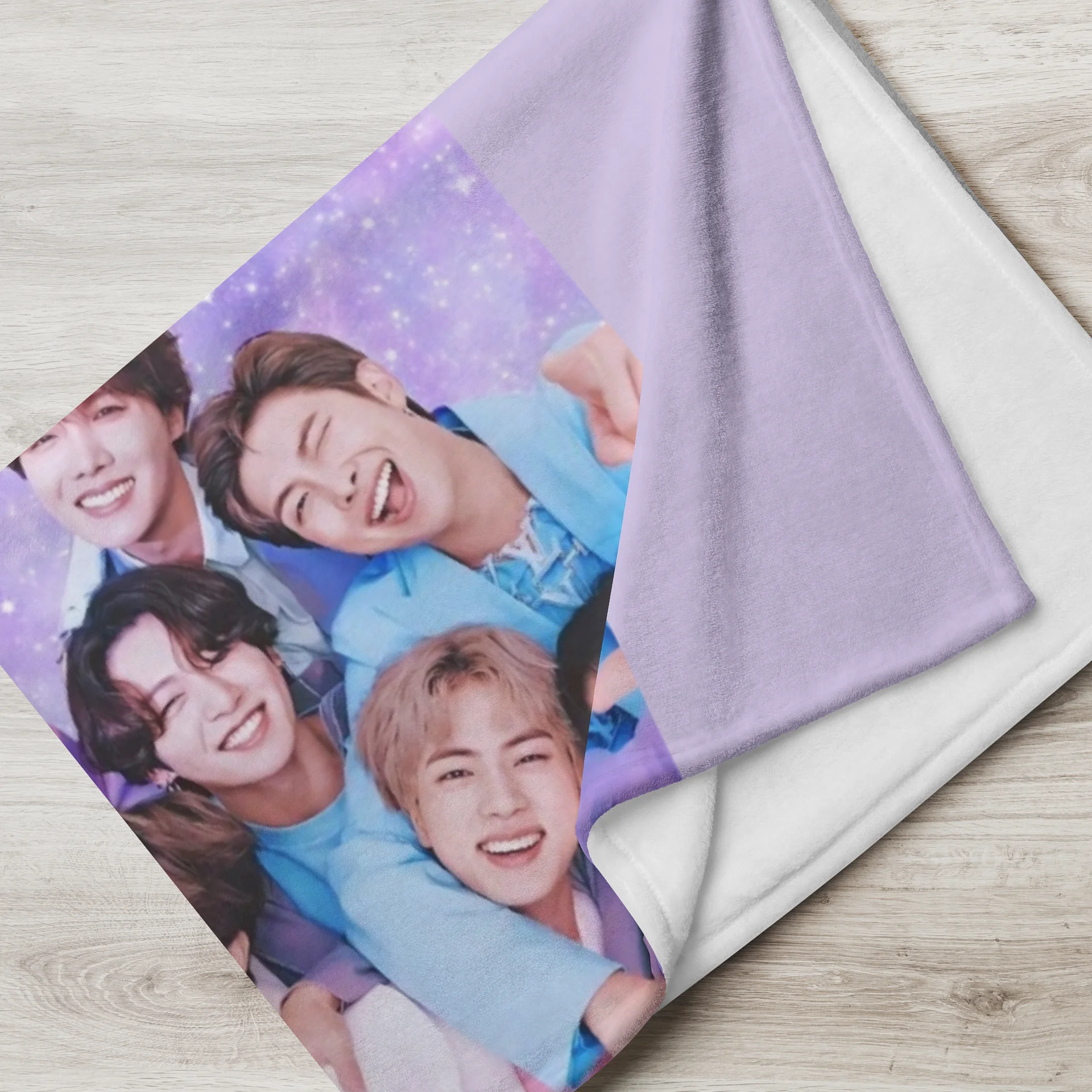 BTS Smiles & Charm Throw Blanket product image (2)