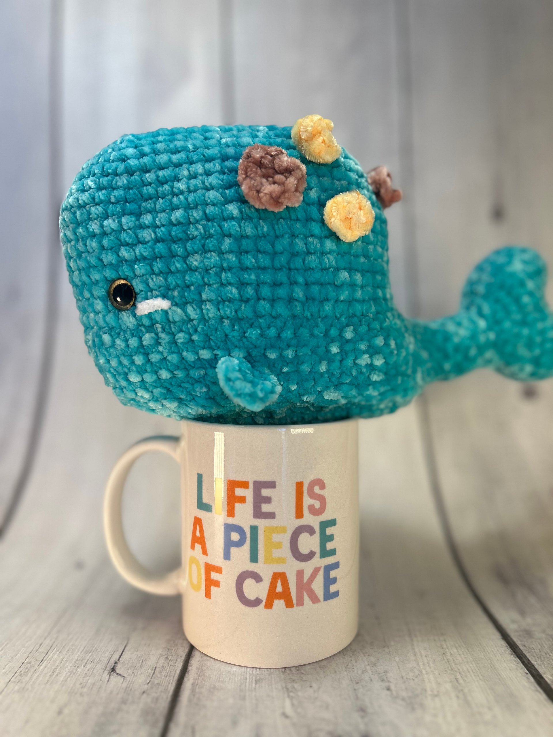 Baco (whale amigurumi) product image (1)