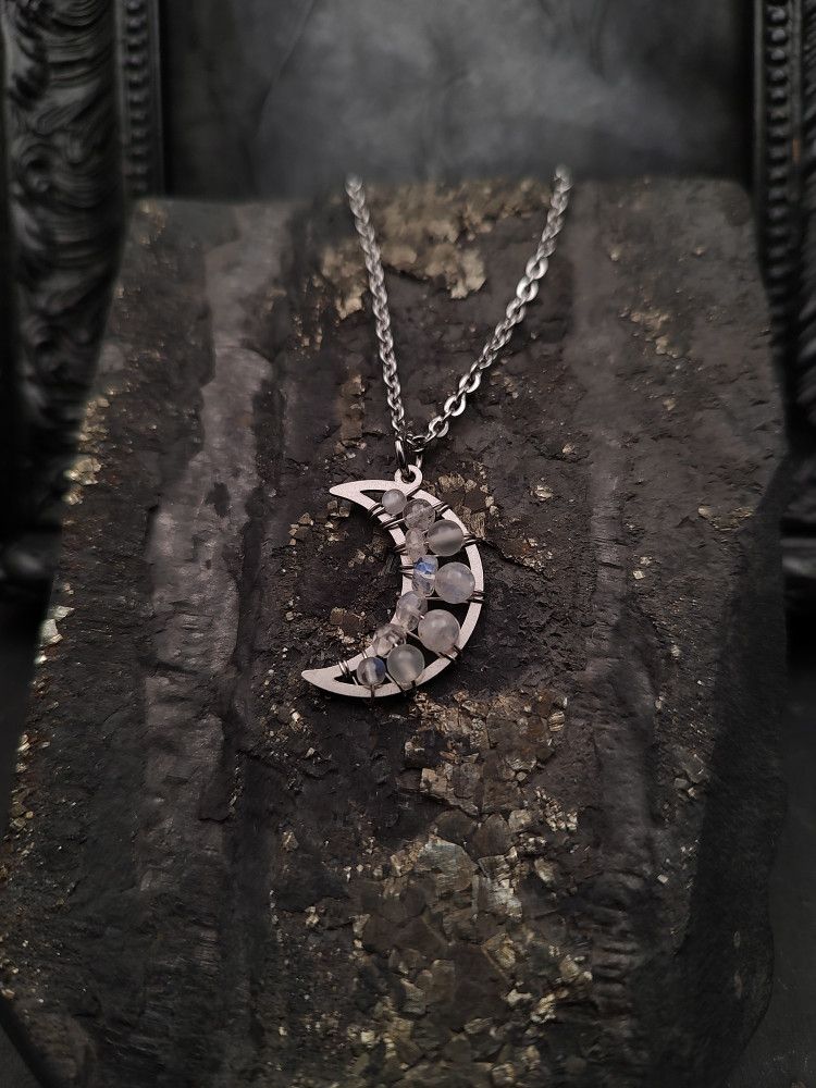 Moon Spirit - Luna Glow Wisp product image (1)