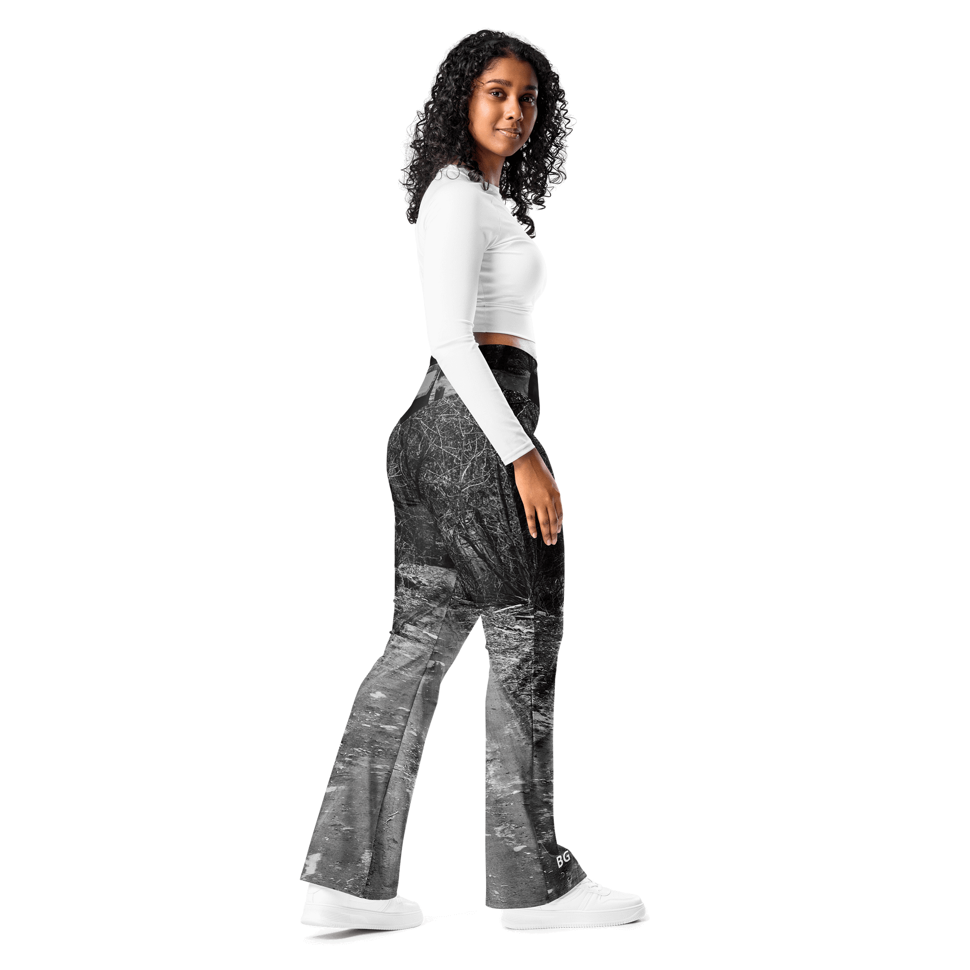 'Music For Horror Films' EcoFlare High-Waisted Leggings product image (9)