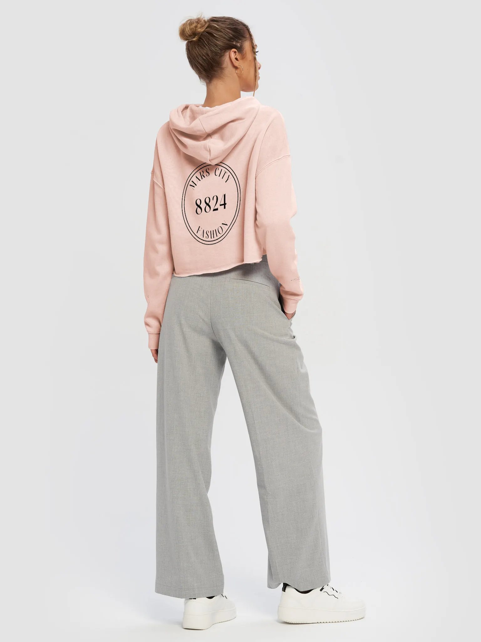 BLACK ASTRONAUT NO VISOR LOGO WITH MARS CITY FASHION ON BACK product image (6)