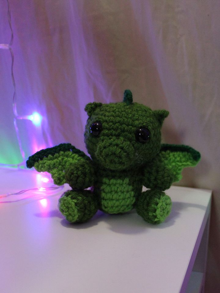 Tiny Dragon Amigurumi product image (1)