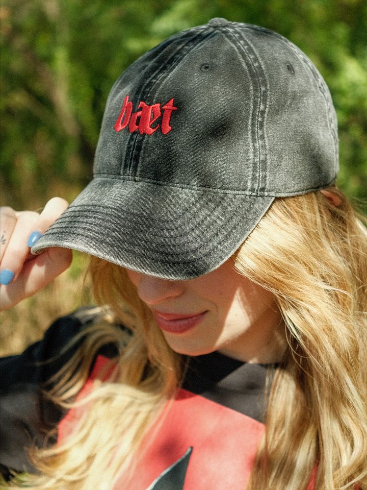 Ellga's Bæt Hæt product image (1)