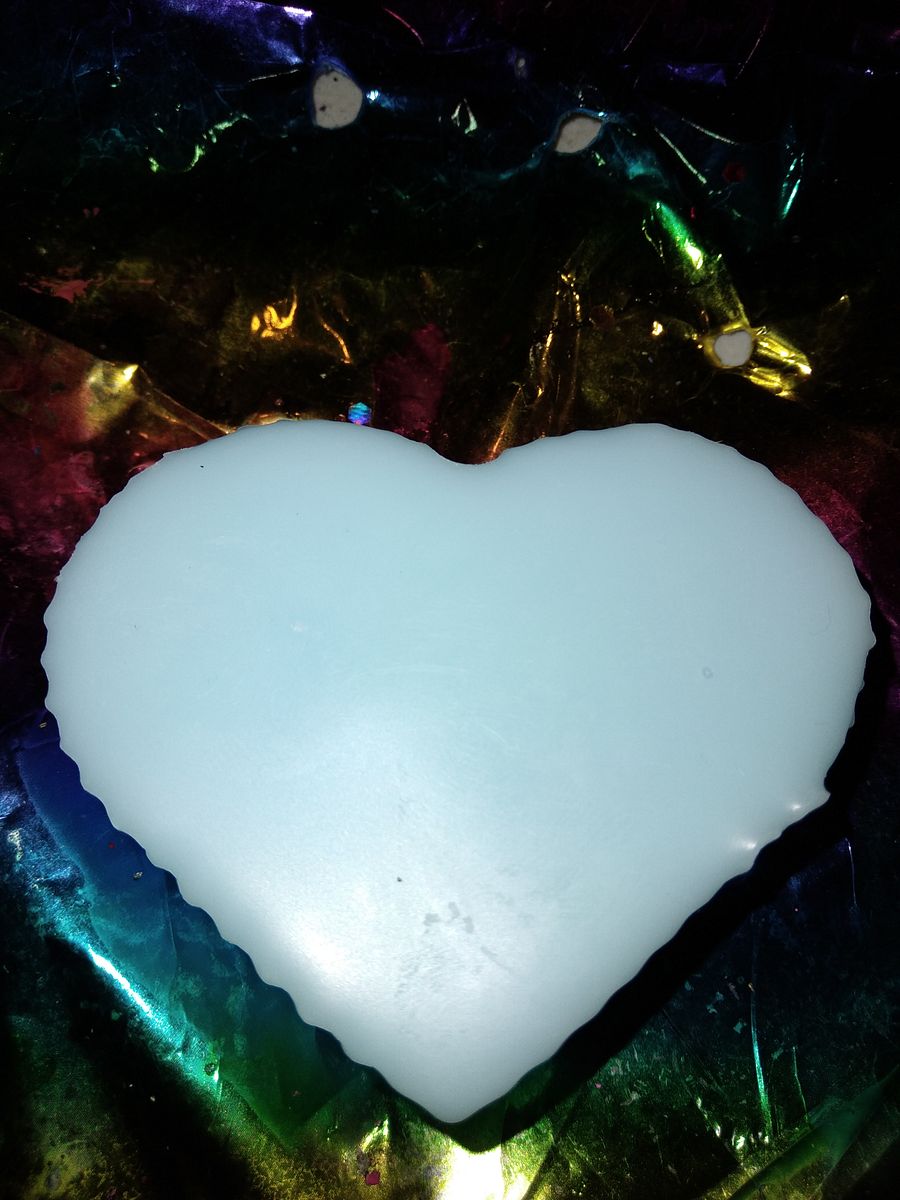 Round & Heart-Shaped Large Wax Melts product image (2)