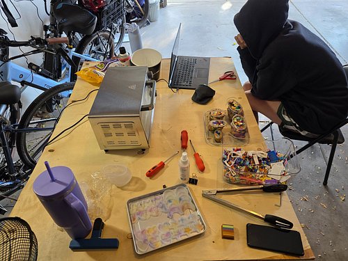 💀♻️ Skulls + snacks + a day off school = the perfect creative combo!

Building a family business has been such a learning exp...