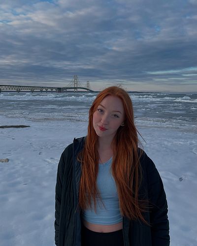 Mighty Mac!! ❄️

📸 March 2023

 #travelmi #michiganfall #michigantravel #detroit  #michigangirls #egirl #smallstreamer  #mich...
