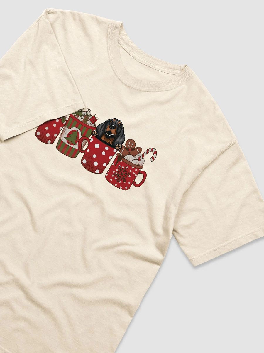 Cute Dachshund in a Christmas Cup T-Shirt | Funny Christmas Doxie/Wiener Pup in a Cup product image (16)