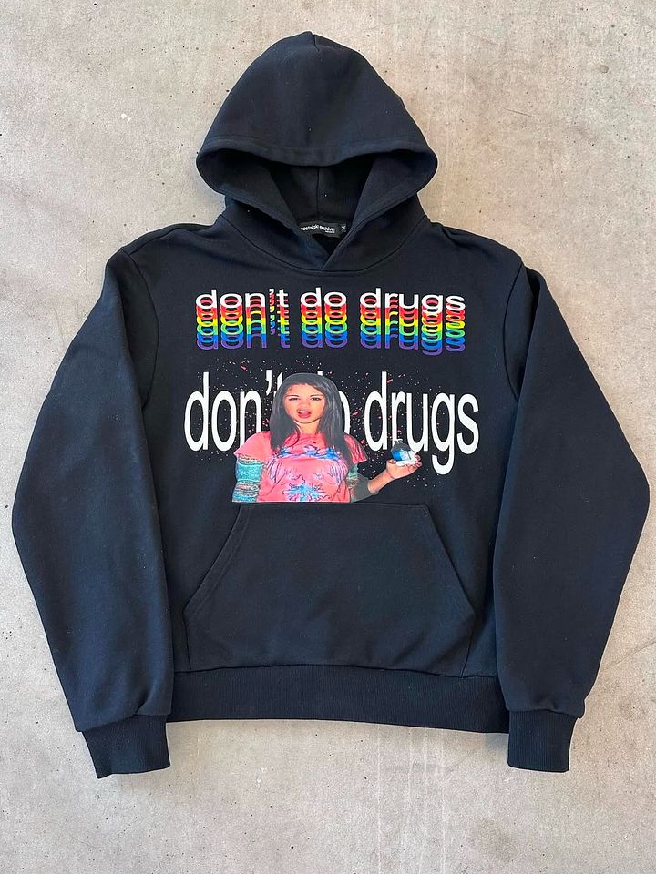 Don't do drugs hoodie product image (1)