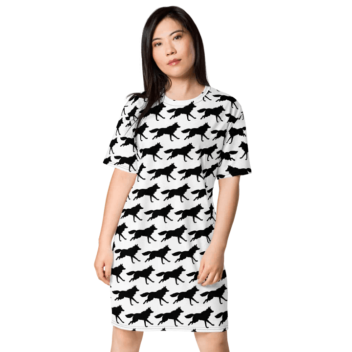 El Lobo All-Over Print T-Shirt Dress product image (1)