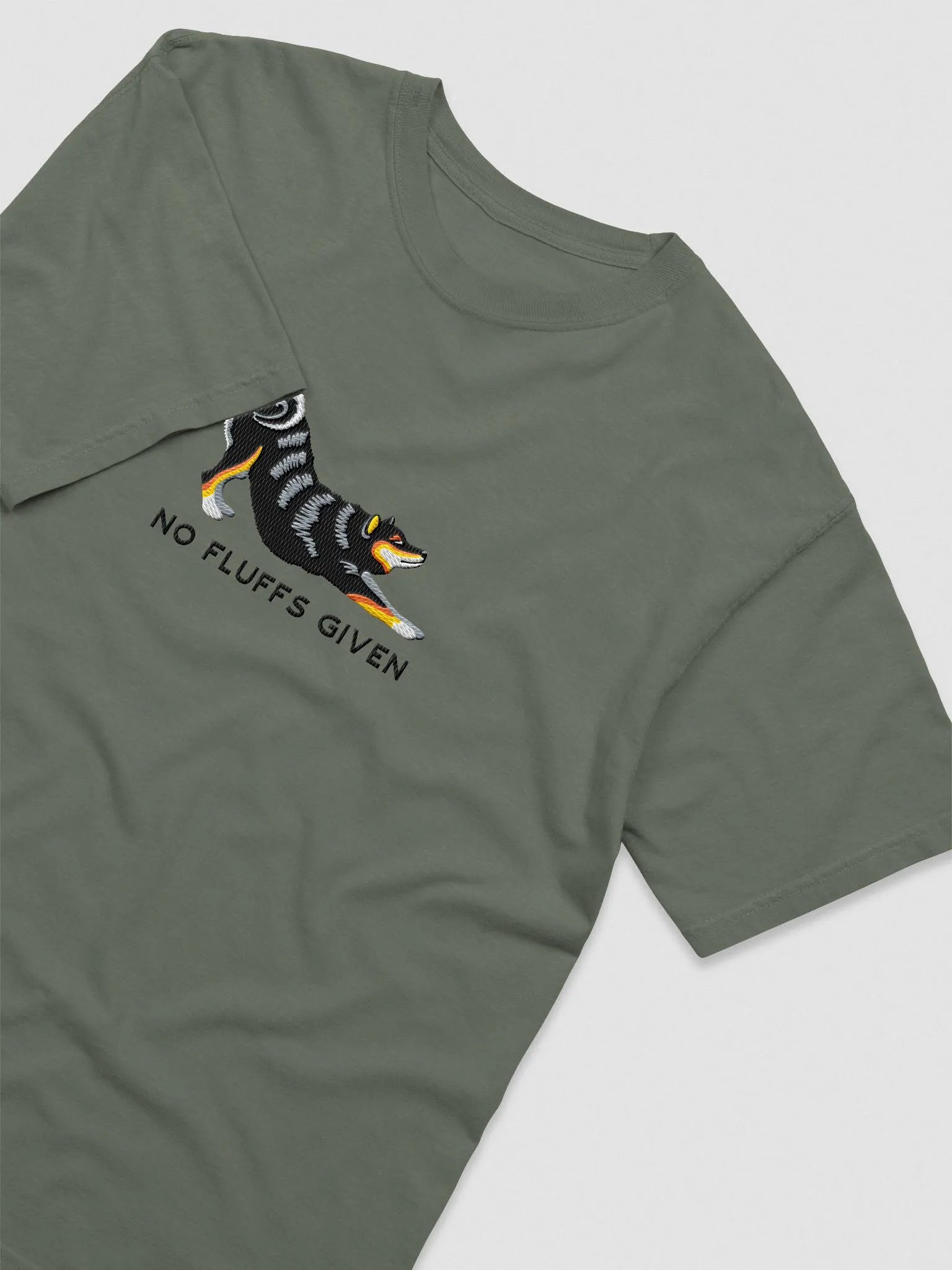 No Fluffs Given T-Shirt(Embroidered) of a Shiba Inu(Tricolor) product image (9)