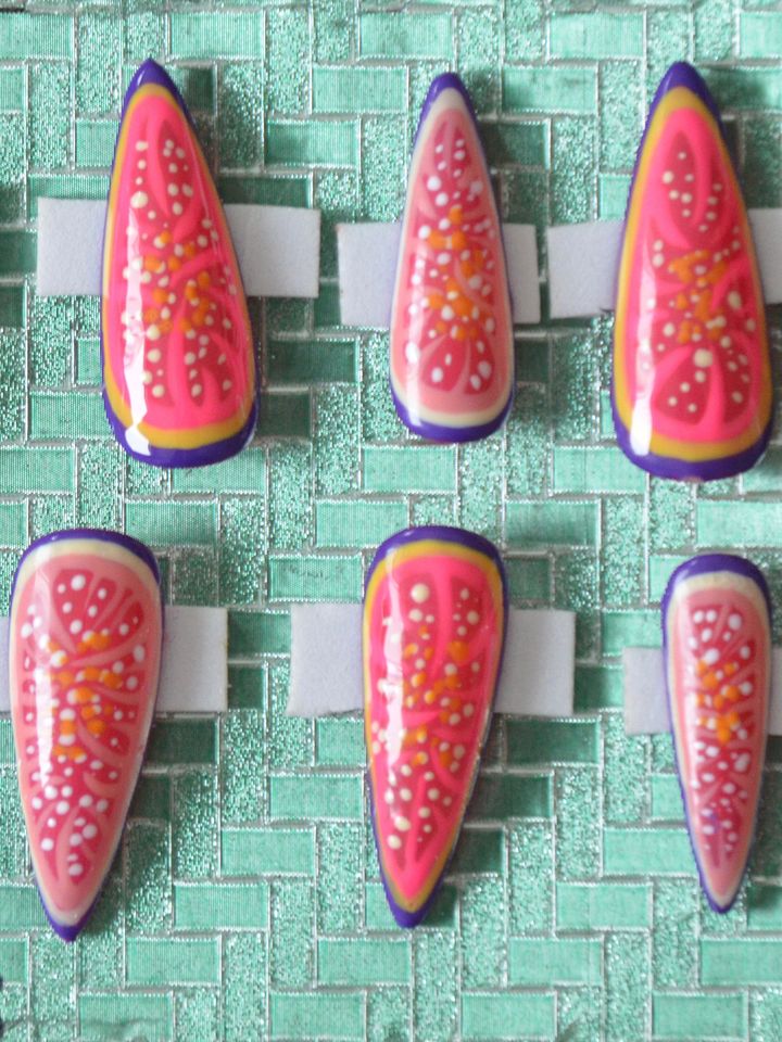 Fruitful Fig Press On Nails product image (2)