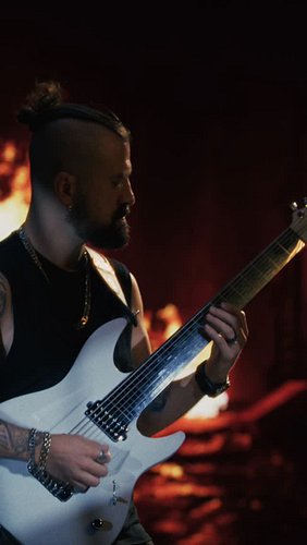 🙏 Huge thank you to everyone who’s been listening to Frostbite! It means a lot. We just got added to Spotify’s Prog Rock edit...