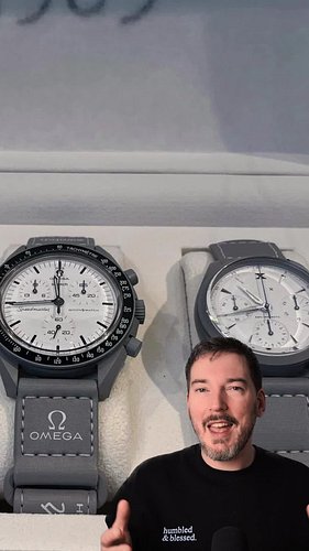 Did you notice this in the Omega x Swatch Moonswatch 1965 boxes? 😳

#swatch #omega #omegaspeedmaster #rolex #moonswatch #moon...