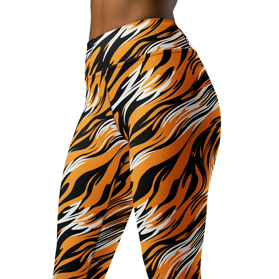 Fierce Flames Print Leggings - Bold Orange, Black & White Design product image (4)