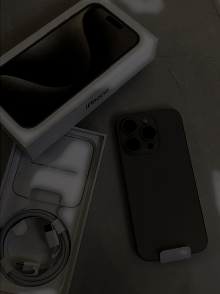 Apple iPhone 15 VENDOR product image (4)