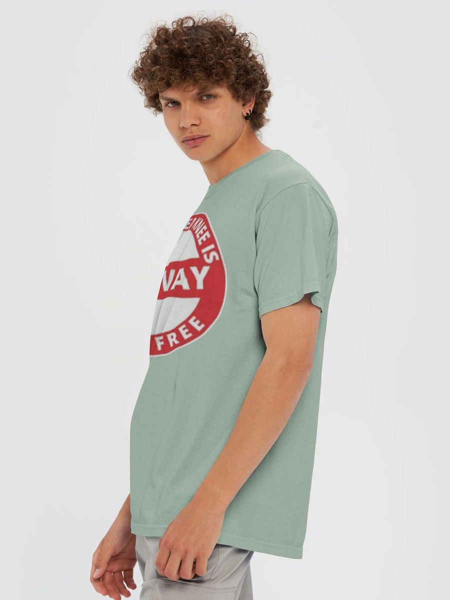 ON BENDED KNEE IS NO WAY TO BE FREE product image (80)