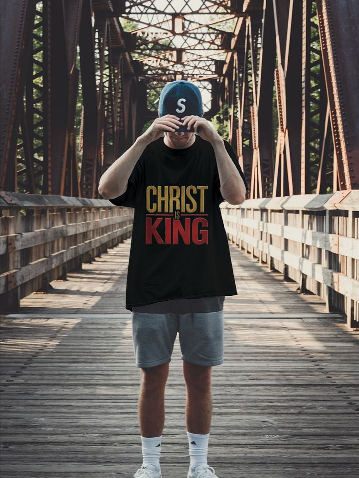 Christ is King T-Shirt product image (2)
