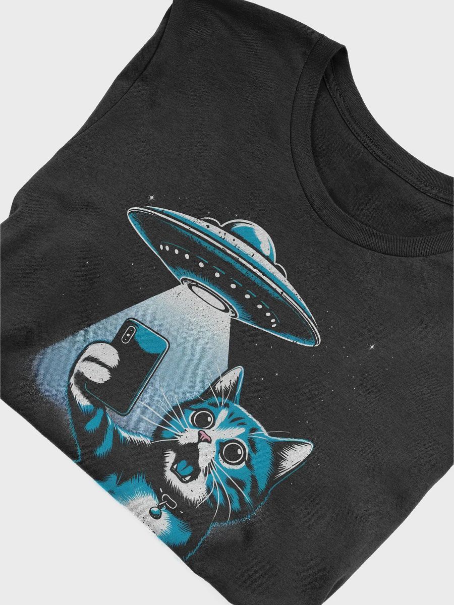 Surprised Cat UFO T-Shirt product image (3)