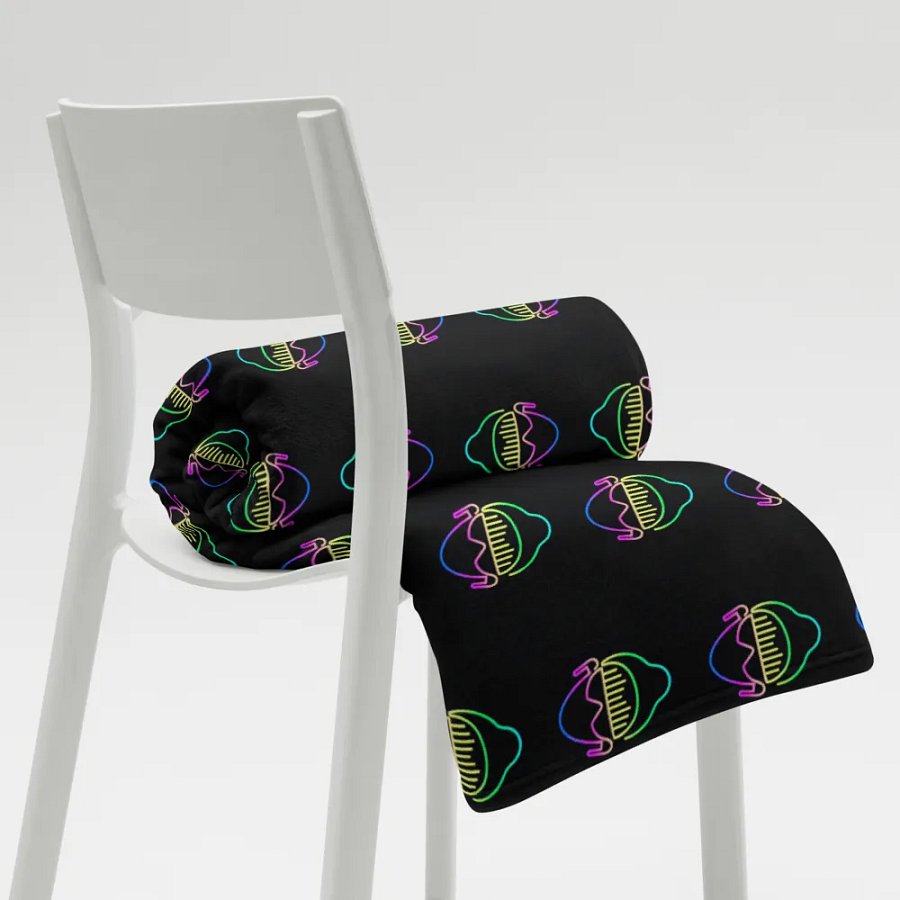 Ma1aci Beats Throw Blanket product image (8)