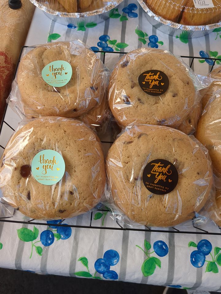 Sourdough Chocolate Chip Cookie- Packs product image (1)