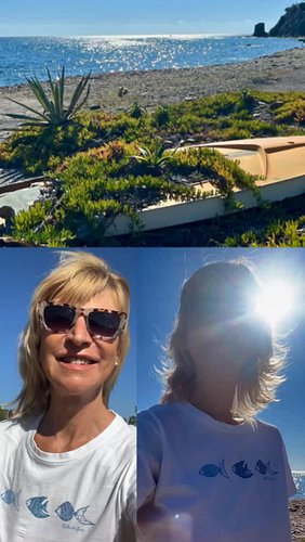 These Fish 🐟 🐠 bring a warm feeling, don’t you think so?😉
#kissedbythesun #rivieradeifiori #originaltshirts #fishmotif #handp...