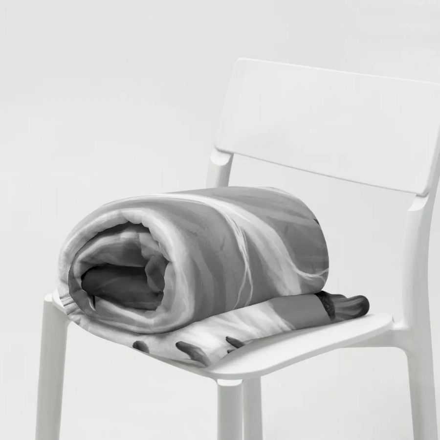The Magpie Tree Throw Blanket product image (9)