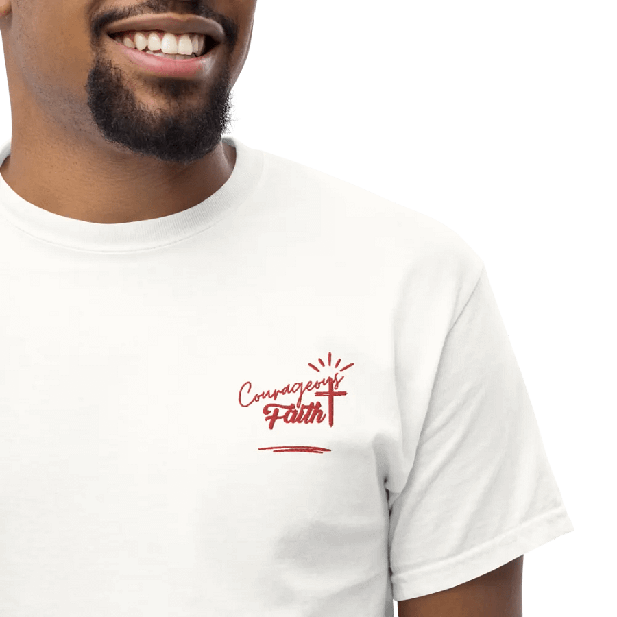 Courageous Faith Cross T-Shirt product image (4)