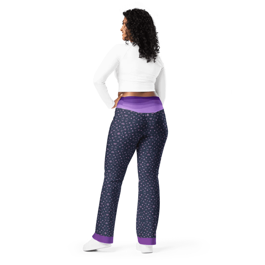 Lavender Floral Whisper Flare Leggings product image (5)
