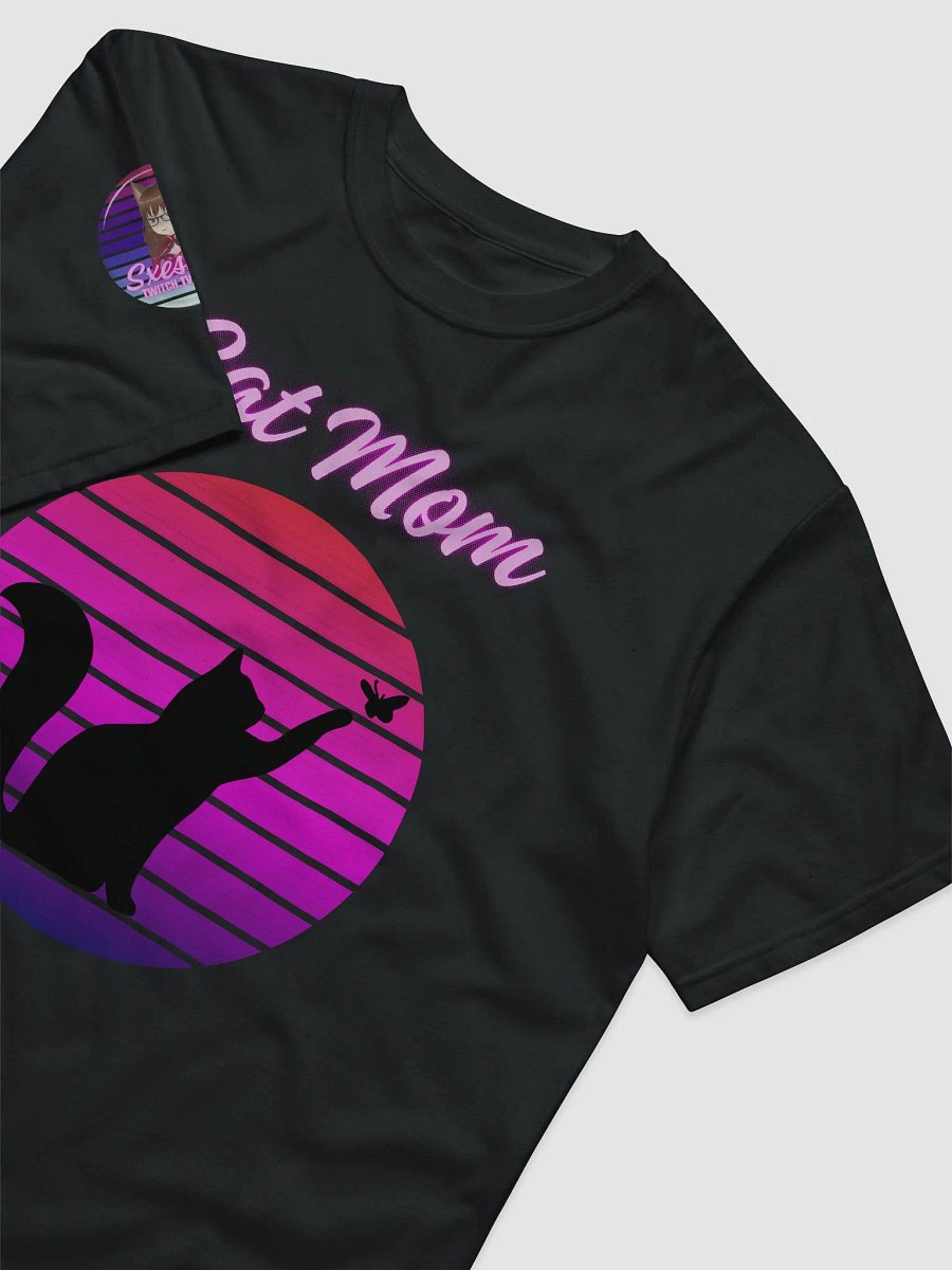 Cat Mom T-Shirt product image (3)