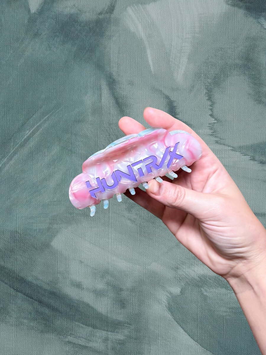 *PRE ORDER* Saja Boy x HunterX Hair Claw product image (1)
