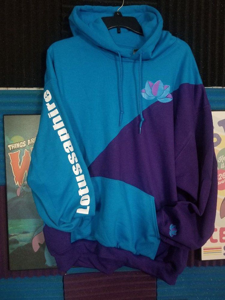 lotus split hoodie product image (1)